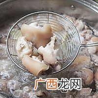 黄豆焖猪蹄