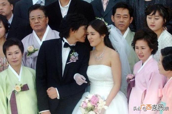 与韩佳人结婚14年儿女双全 韩佳人的老公