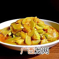 素炒酸辣西葫芦