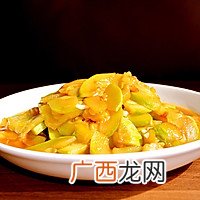 素炒酸辣西葫芦