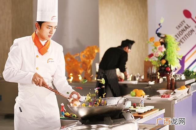 男低学历最易学的技术 没有学历男孩应该学什么技术比较好