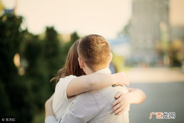 怎样挽回要离婚的老公，老公提出离婚要如何才能挽回