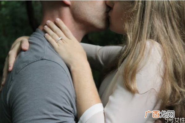 老公出轨怎么拯救婚姻让变心男人后悔的方法