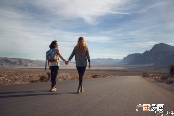 如何让对方主动复合如何让前任主动挽回你
