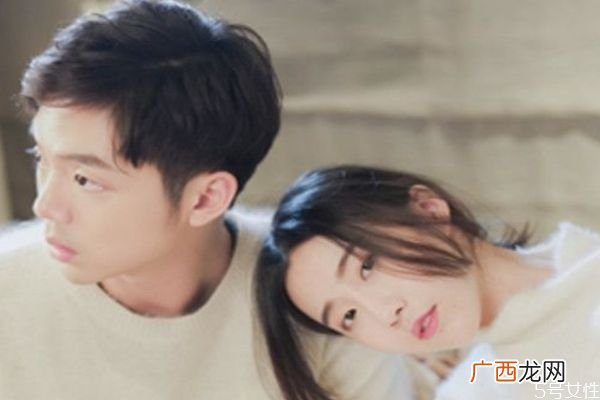 分手后如何让他后悔并主动复合分手后如何让前任想复合