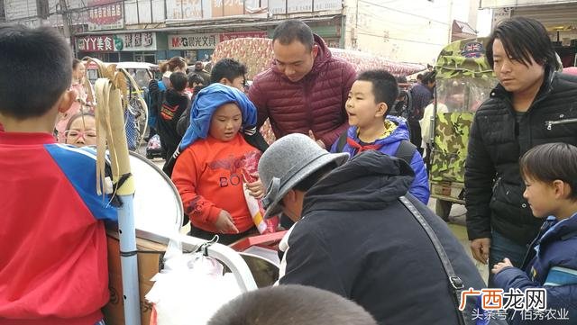 家门口卖点啥好呢,农村致富好项目农村创业小项目视频