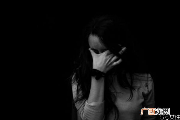夫妻闹离婚如何挽回吵架闹离婚挽救技巧
