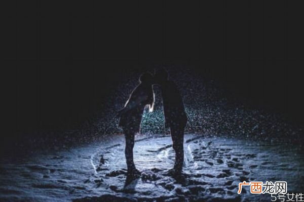 离婚后如何挽回前妻想和前妻复婚怎么聊天