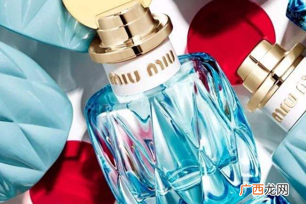 Miumiu香水真假辨别方法