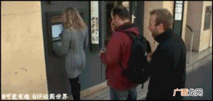 长发美女回头-原来是凤姐罗玉凤 凤姐搞笑照片