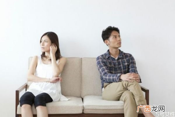 男生该如何挽回女朋友挽回过程中的三法则