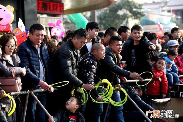 适合男人的小本生意,现在做什么生意赚钱投资小利润大