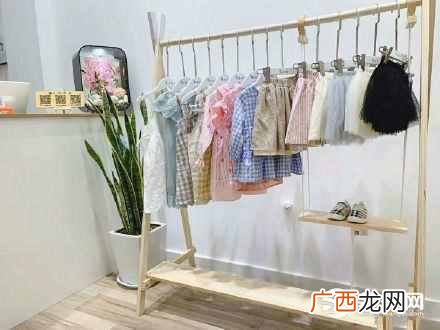 装修效果图 儿童服装店装修风格和设计