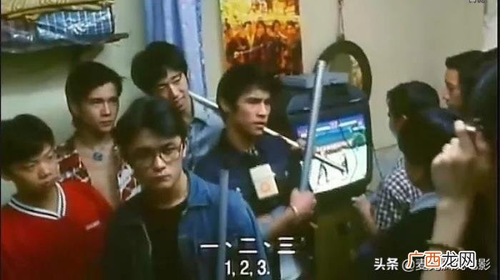 戳破古惑仔英雄泡沫的港片 古惑仔三五成群