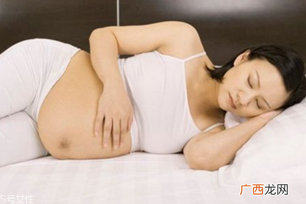 警惕妈妈怀孕期4种情况不能摸肚子
