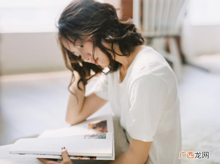 处女女喜欢一个人的表现，处女女喜欢你会有暗示吗