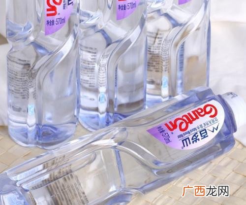 百岁山矿泉水批发价格一箱,景田矿泉水多少钱一箱