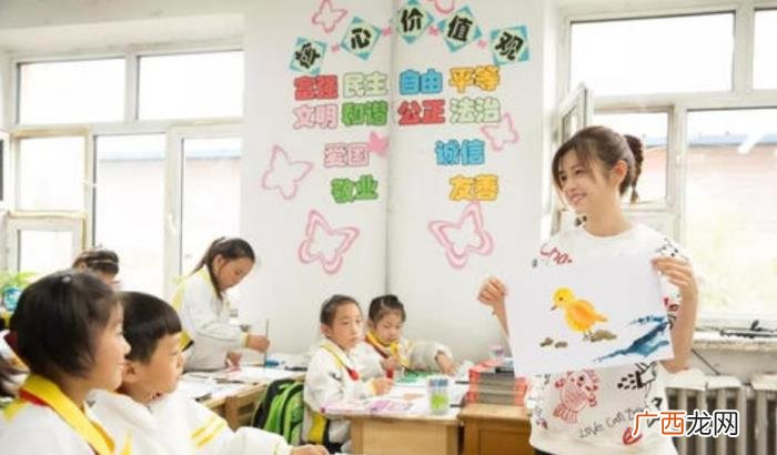 陈妍希集邮，看了陈妍希的集邮册