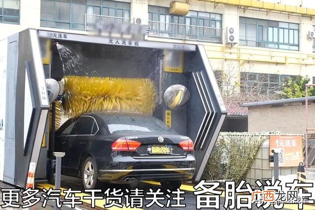 被鸟屎腐蚀的车漆还能恢复吗,去洗车店洗车流程
