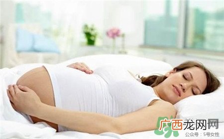 冬天怀孕容易生女儿吗?冬天怀孕还还是夏天好?