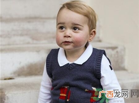 秋季宝宝穿什么衣服？秋天宝宝穿衣注意事项