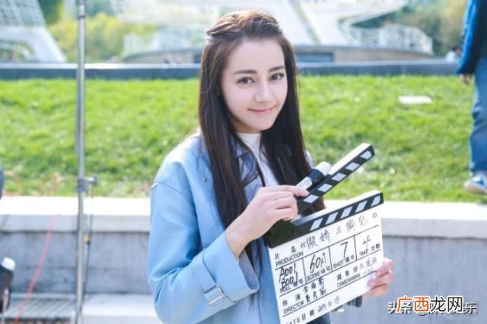 迪丽热巴圈中好友，新疆美人迪丽热巴的10年上位史