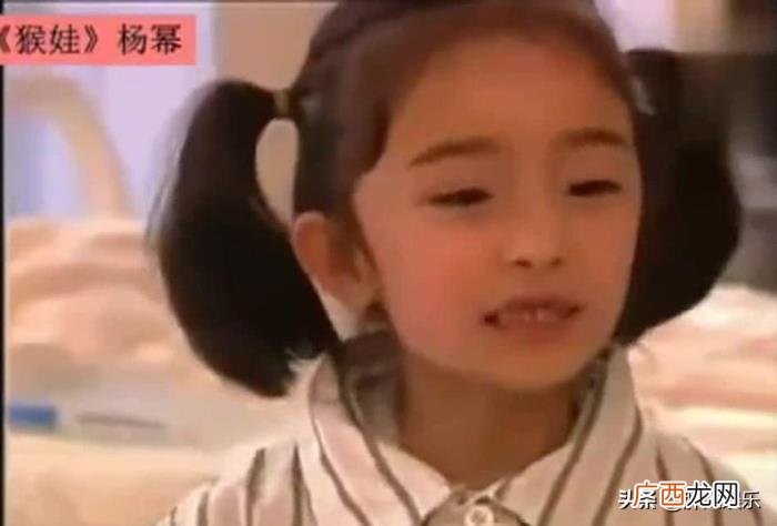 迪丽热巴圈中好友，新疆美人迪丽热巴的10年上位史