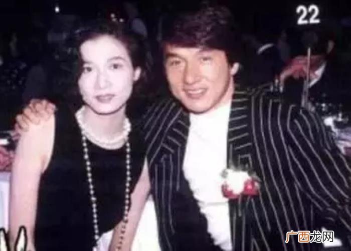 吴卓林的外籍女友，19岁小龙女吴卓林