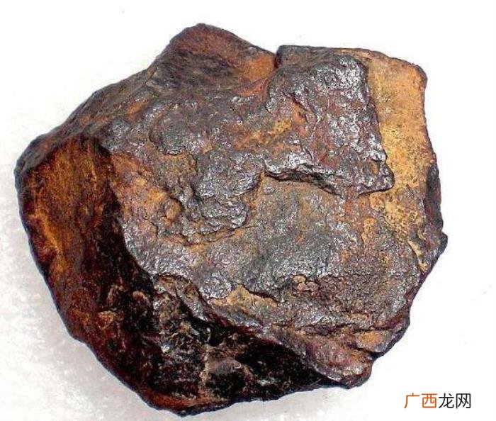 老铁是对小三的称呼 称呼小三最好听的称呼