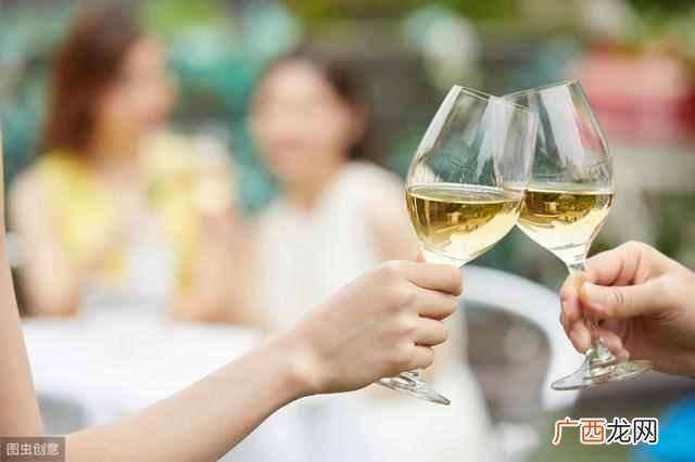 葡萄酒中的单宁怎么品尝出来（葡萄酒中单宁的
