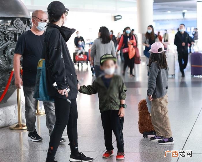 45岁梅婷两段婚姻差别大 梅婷为什么离婚