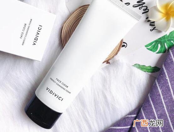 女神洗面奶真假辨别方法及适合什么肤质
