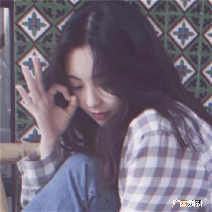 网名女生简单，文艺范的网名女生简单有诗意