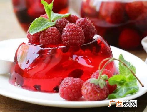 乡镇上开个全场10元店,女孩子创业开什么店比较好