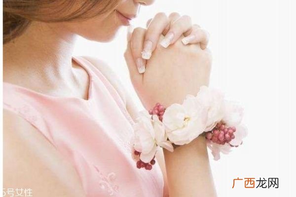 女性备孕期需要准备什么男性在妻子备孕期需要准备什么