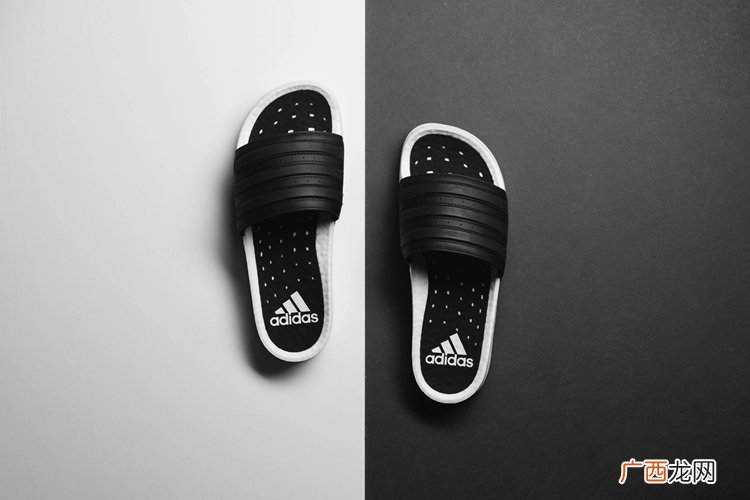 adidas Adilette Boost Slides价格多少钱