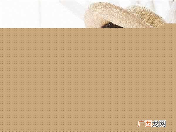 油性皮肤用什么化妆品比较好，最适合油性皮肤
