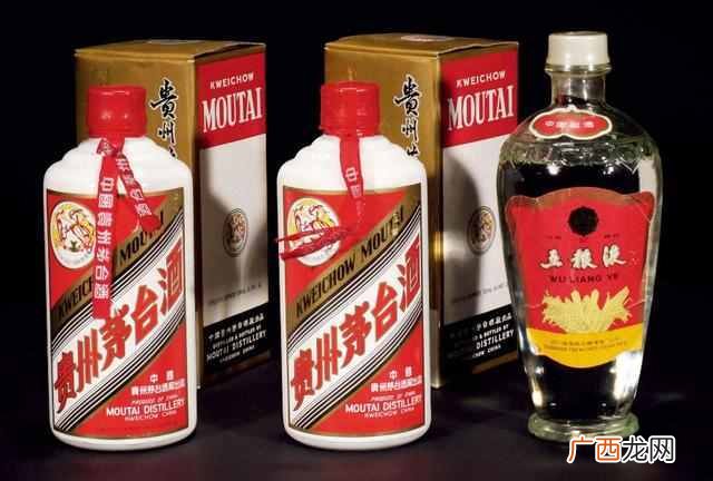 玻璃瓶定做需要多少钱,哪里可以定制玻璃瓶