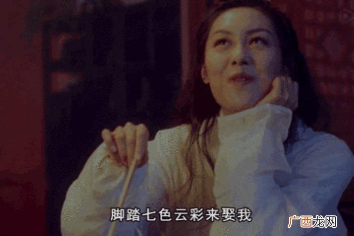 朱茵现任老公，50岁朱茵与老公黄贯中秀恩爱