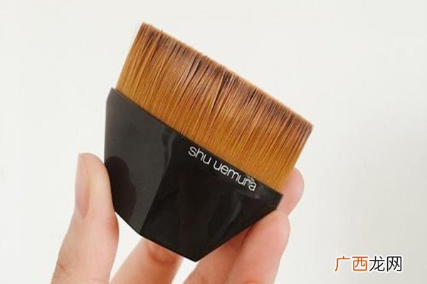 植村秀55号刷使用方法及优缺点评测