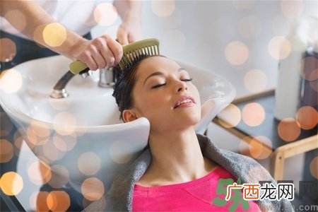 孕妇秋季洗头多久一次？孕期洗头一周几次最好？