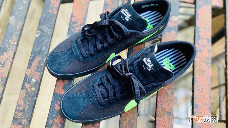Poets x Nike SB Bruin发售日期