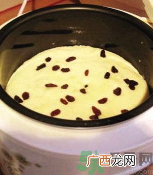 孕妇可以吃蛋糕吗？电饭煲蛋糕的做法