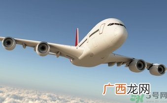 怀孕两个月可以坐飞机吗？怀孕两个月坐飞机注意事项