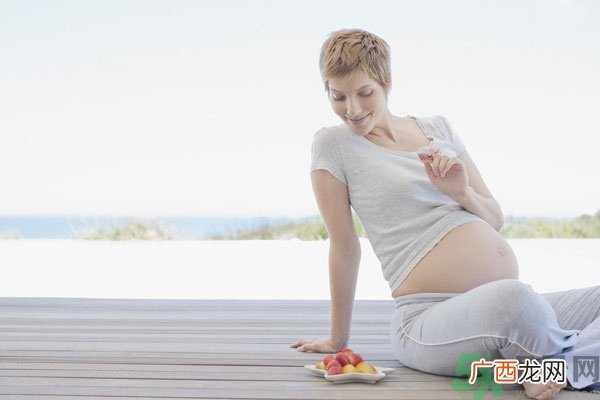 孕妇能喝碳酸饮料吗？孕妇喝碳酸饮料对胎儿有影响吗？