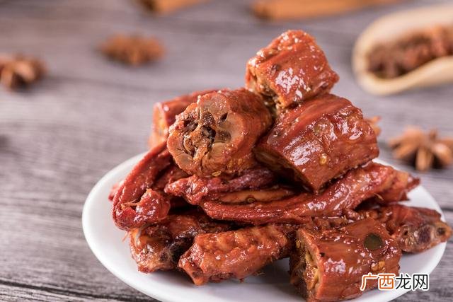 海底捞加盟费用明细 加盟周黑鸭连锁店需要多少钱