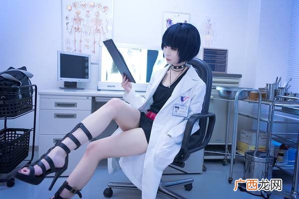 瘦腿针和吸脂哪个好 打完瘦腿针腿为什么会肿