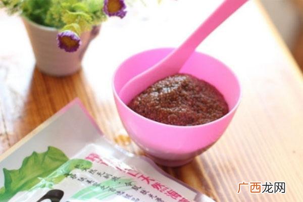 海藻面膜用水怎么调_可以用开水或牛奶调吗