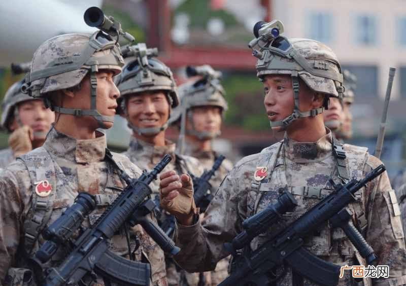 简介中国最新武器装备 中国最新武器装备介绍