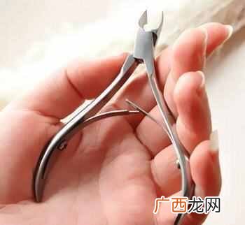 蔻丹是什么意思，蔻丹和普通美甲的区别！